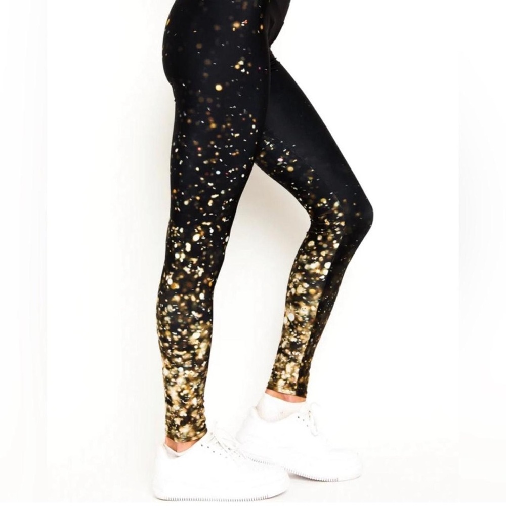 Gold sheep Women’s black & gold sparkly sequin print leggings